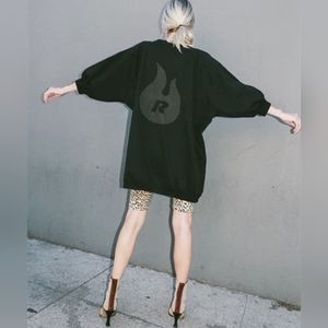 SOLD!!! Ragdoll LA Super Oversized Puffy Sleeve Sweatshirt